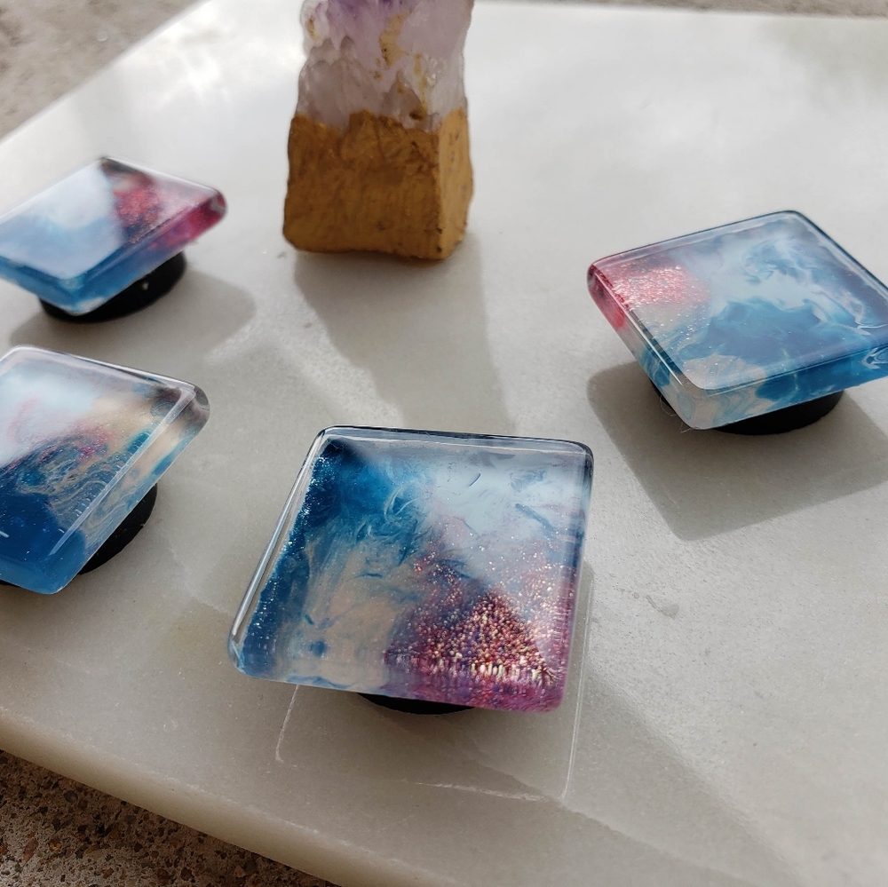 Set of 4 reversed handpainted acrylic magnets